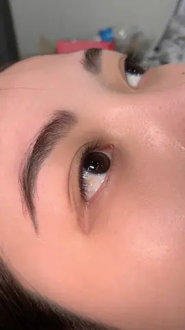 Nhìn thế này có ai biết nối mi ko#mitanghinh #mitunhien 