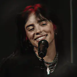 her smile is cute omg || scp - @overbills, cc - @eban, presets - me || @BILLIE EILISH @bbno$ #billieeilish #billieeilishedits #edit #fyp #viral 