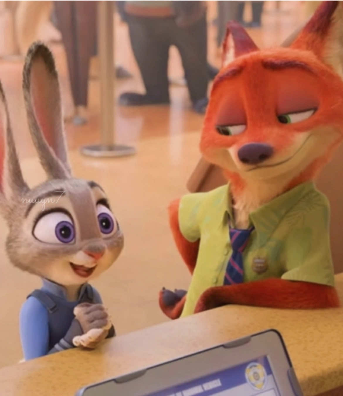 Ưu điểm: tìm được trai đúng gu Nhược điểm: Ảnh hong phải con người :)) #zootopia #nickwilde #judyhopps #otp 