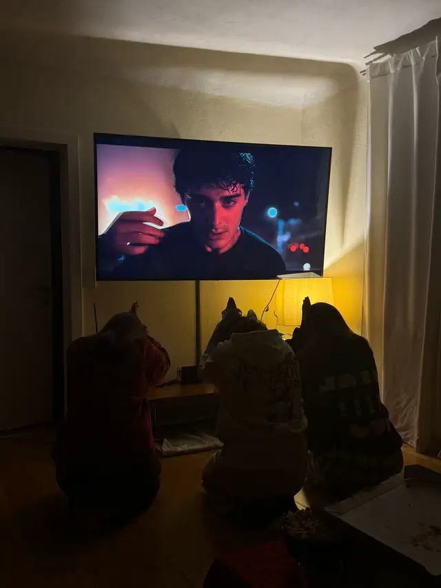 ahh the way we screamed the moment we saw him