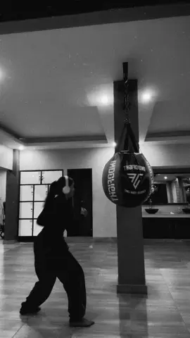 gblh judge😭🖕🏻