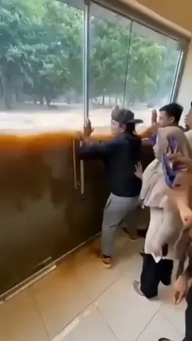 Pray for North & West Sumatra One of the incidents during the flash flood disaster yesterday 