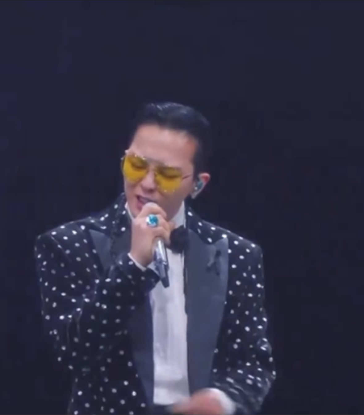 Kẻ làm tan vỡ trái tim G-Dragon tái xuất mama 2025 với “Heartbreaker” 💔 #gdragonmamaawards2025 #mama2025 #gdragon 