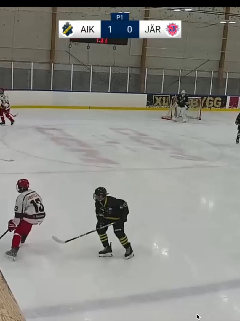 Mål. ELIAS DANIELSSON Assist. DANIL VINOGRADOV #hockeymoments #hockeyseason #hockeyboys #hockeygame