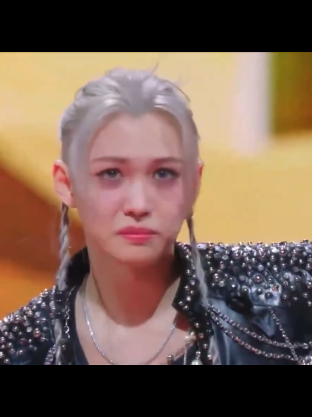 мы плачем все вместе 😭😭😭 #StrayKids #stay #MAMA #mamaawards 