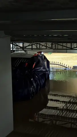 Đó là cách tôi cứu vớt được chiếc xe tôi trong mùa lũ lụt lịch sử ngày 19/11, tại vì hôm đó nước lên k chạy xe đi đâu đc #khanhhoa #dienkhanh #lutlichsu2025 