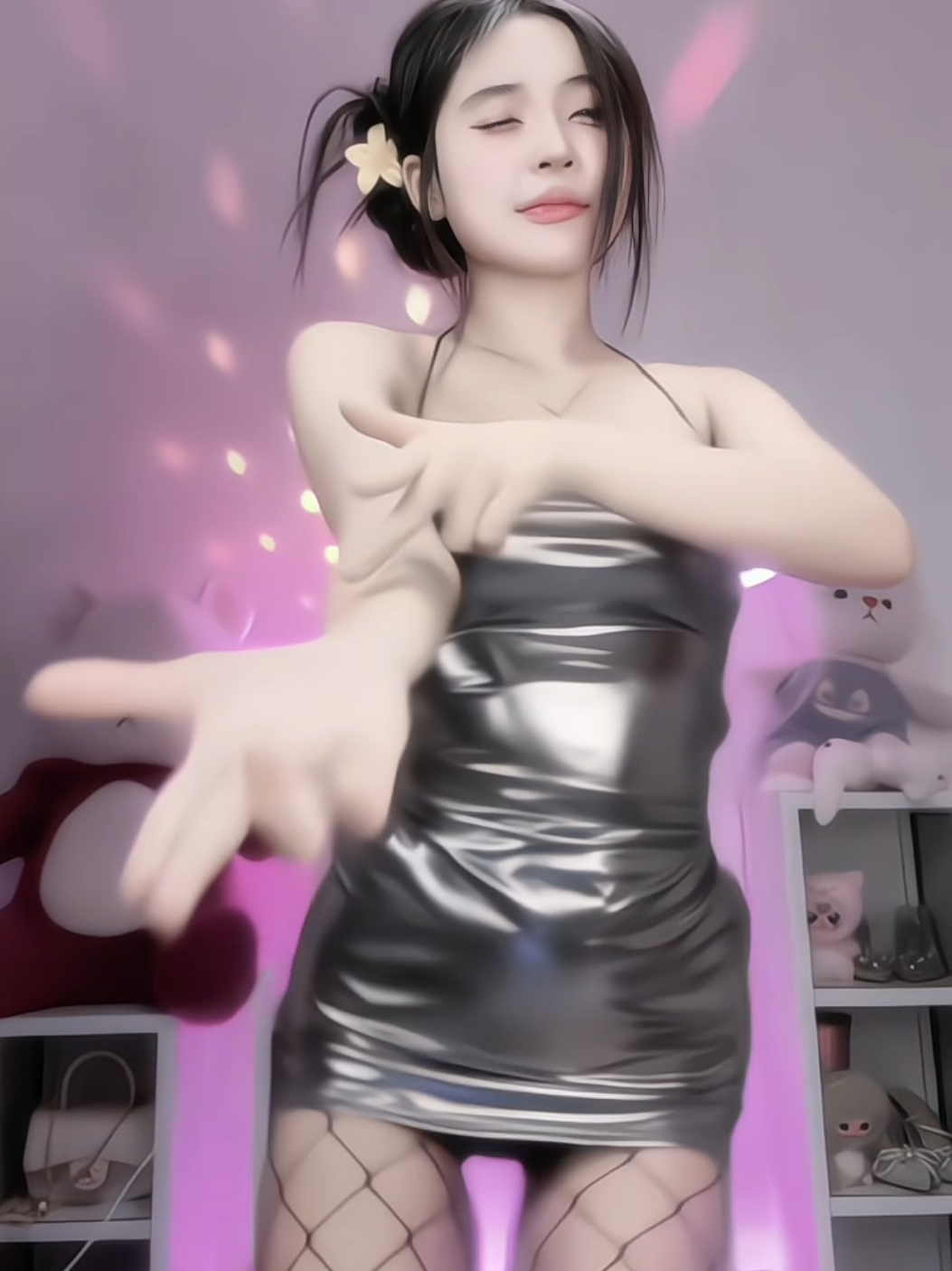 Nhạc cuốn quá đii...#xuhuongtiktok #viral #xuhuong #nhac #dance 