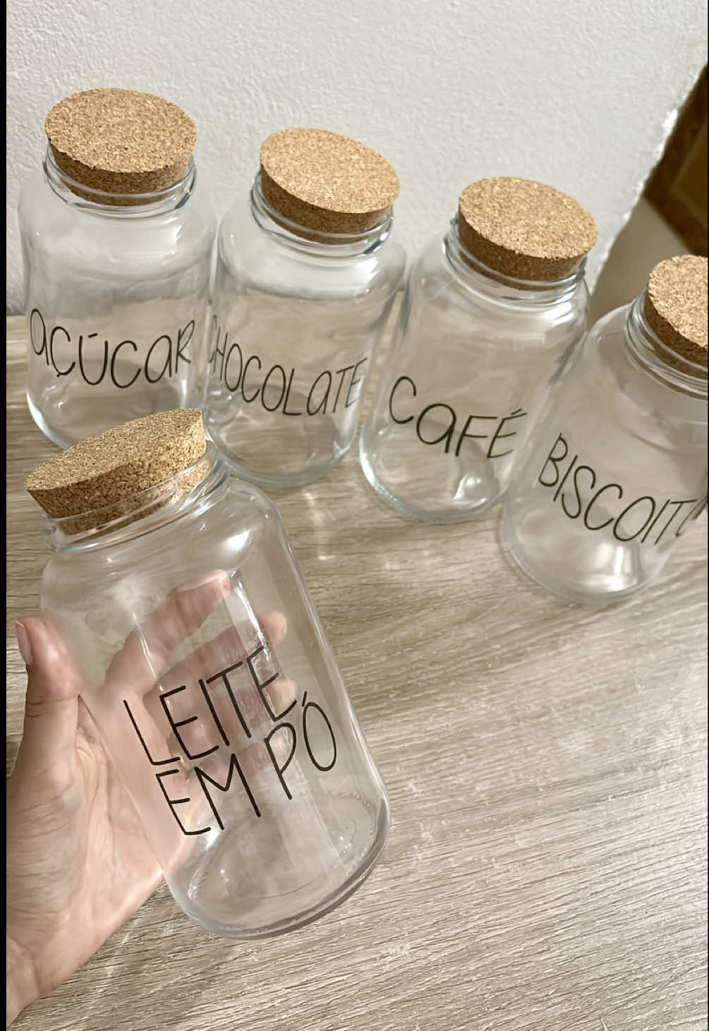 Compramos na Shopee esse kit de potes personalizados para montar o nosso cantinho do café ☕️ 🏡 #shopee #comprasonline #enxovaldecasanova #nossoapartamento 