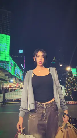 Shopping day 😝🛍️