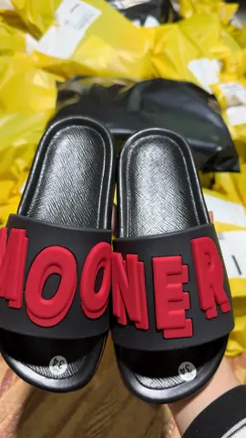 Cận cảnh chân thật nhất. Mong anh em ủng hộ nhé dép nam dép quai ngang mooner#dép #dep #depnamdep #depnam 