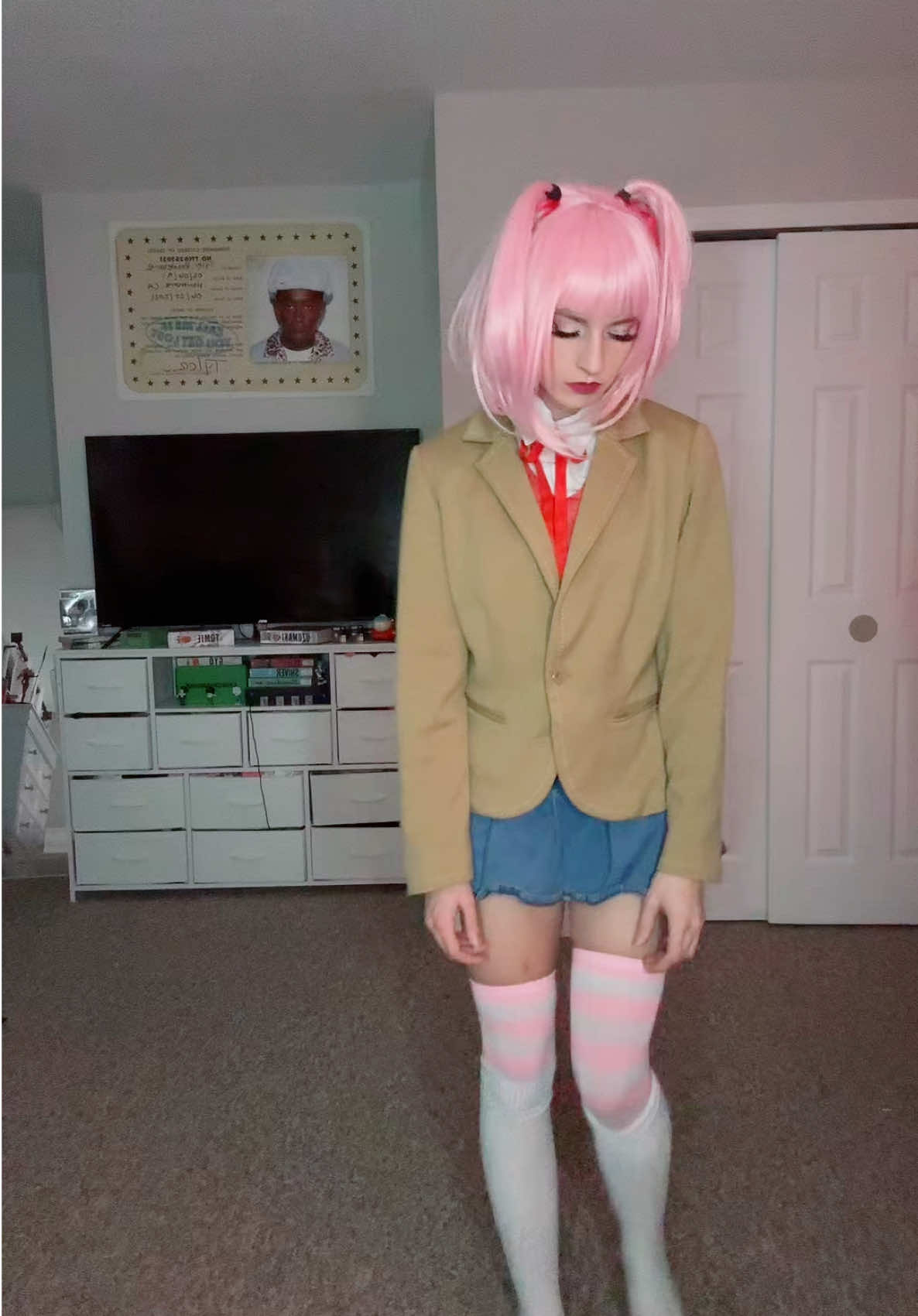 i’m so excited for christmas #ddlc #dance #viral #comments #natsuki 