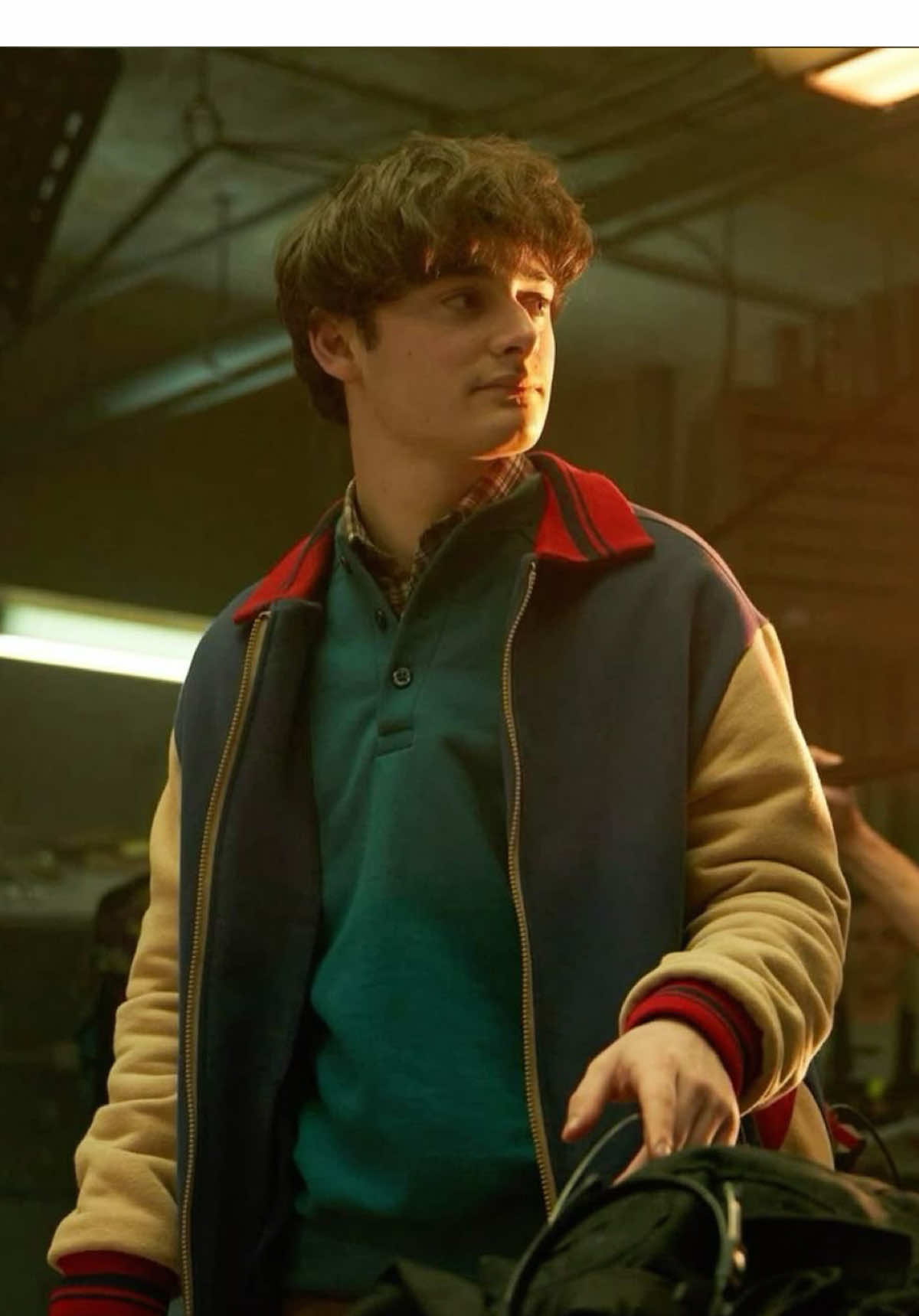 will absolutely punting delightful derek is frying me scp:jcqscenes | ac:a1exmp3  - - - #willbyers #strangerthings #aftereffects #derekturnbow #editing 