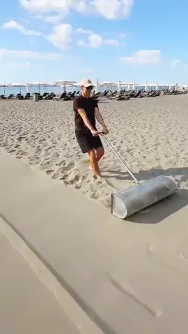 Beach Treasure recycling!#golddiscovery #beachtreasure #findgold #treasurehunt #treasurefinds @TikTok Shop UK @tiktok creators 