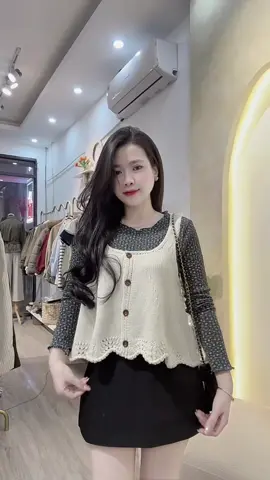 Không quan trọng là bao nhiêu tuổi , quan trọng là ai hỏi đừng có khaiiiii …🙂‍↔️🙂‍↔️🙂‍↔️ #outfit #xh #phoidoxinh 