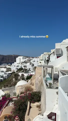 Summer, where are u?🥺 #santorini #greece 