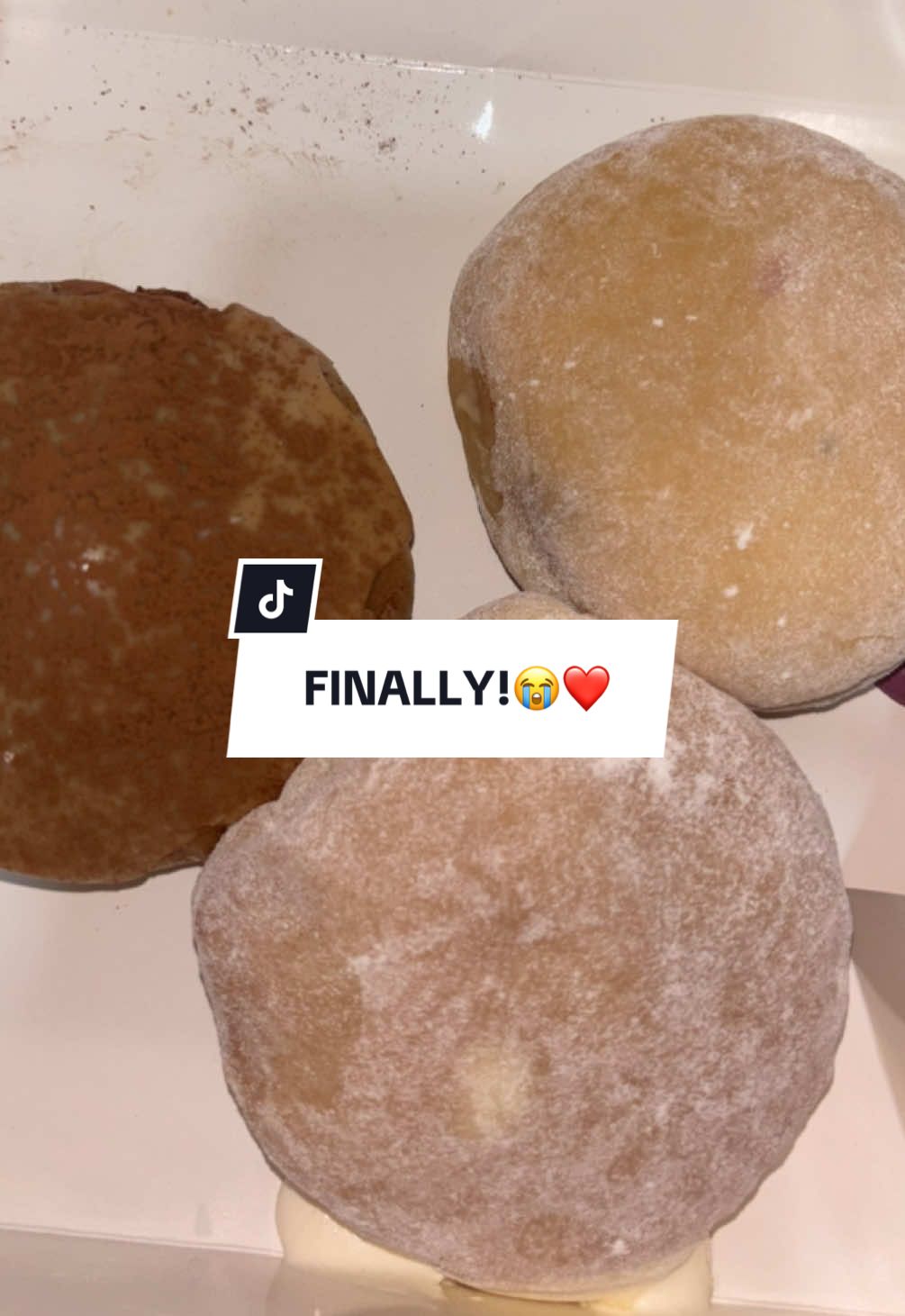 review asal-asalan soalnya mau buru-buru makan😇😇😇 #cloudcakes #fyp 