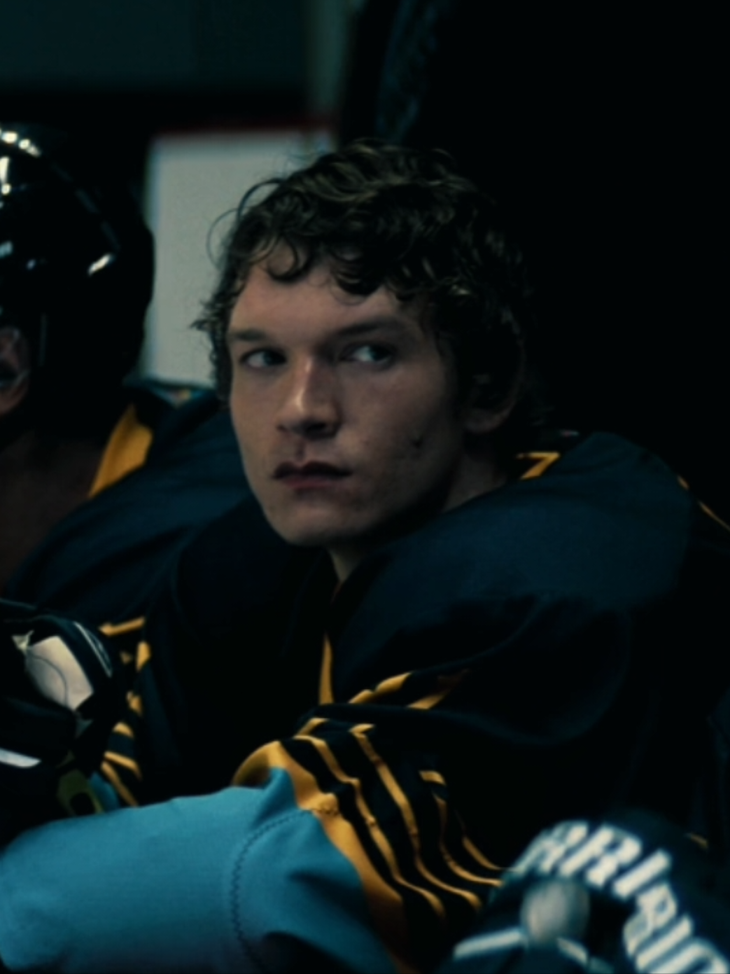 I felt heartbroken for Shane on that part when Ilya is avoiding him.  #heatedrivalry #ilyarozanov #shanehollander #hollanov #fyp 