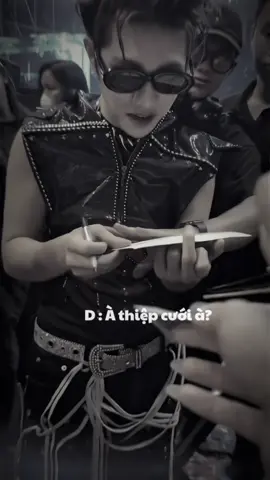 : Hai nhỏ này tính 