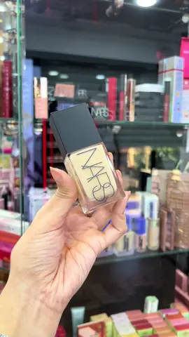 Light Reflecting Foundation - Fond de Teint Fluide #maquillaje #fyp 