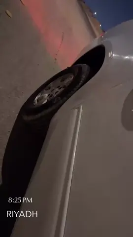 #الرياض #avalanche #a #fyppppppppppppppppppppppp ويجيك واحد رأسه مربع يحسب ذي زره