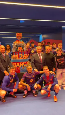Celebrem el 126è aniversari amb victòria i pastís 🎂🎉 #barçaontiktok #fcbarcelona 