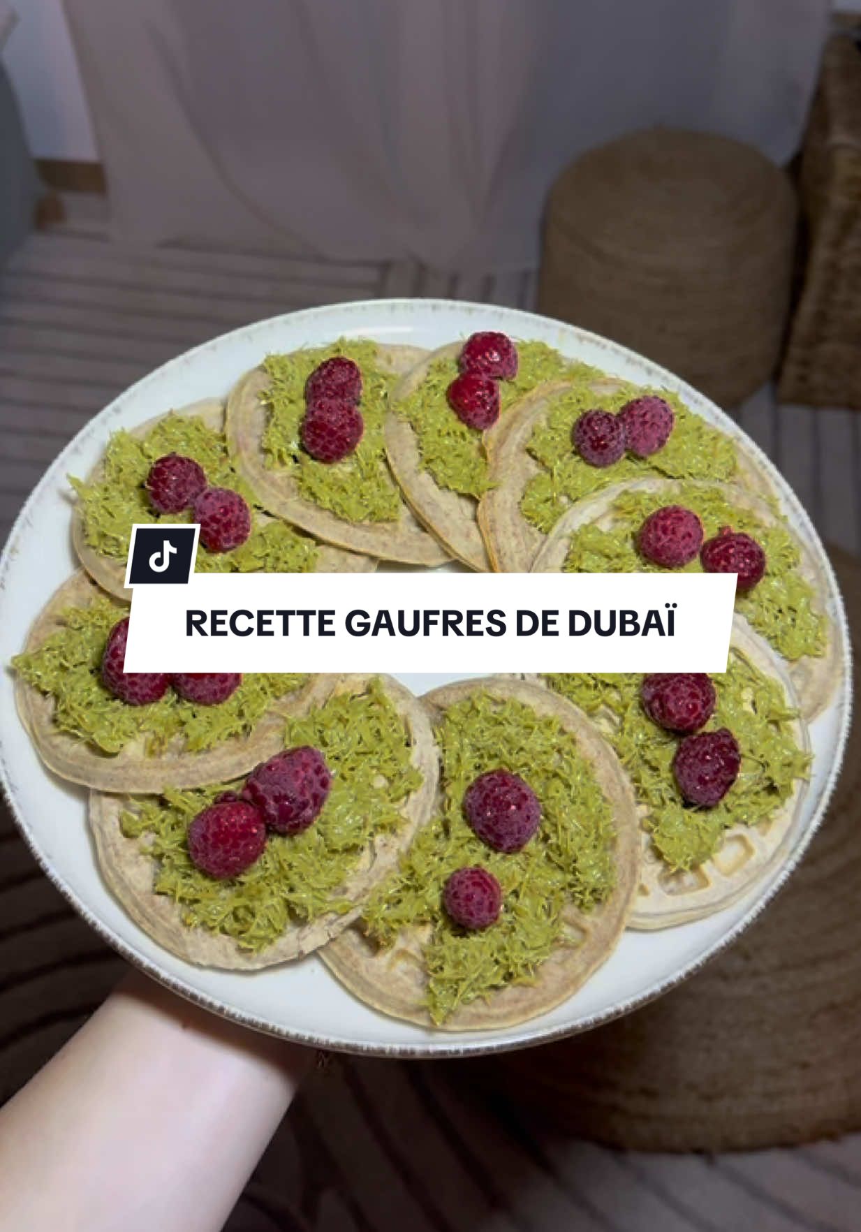 Finalement c’est pas trop mal ✨🙃 @emma🧚🏼  #oceaneweek #lessecretsdeloly #marseille #recette #gaufresdubai 
