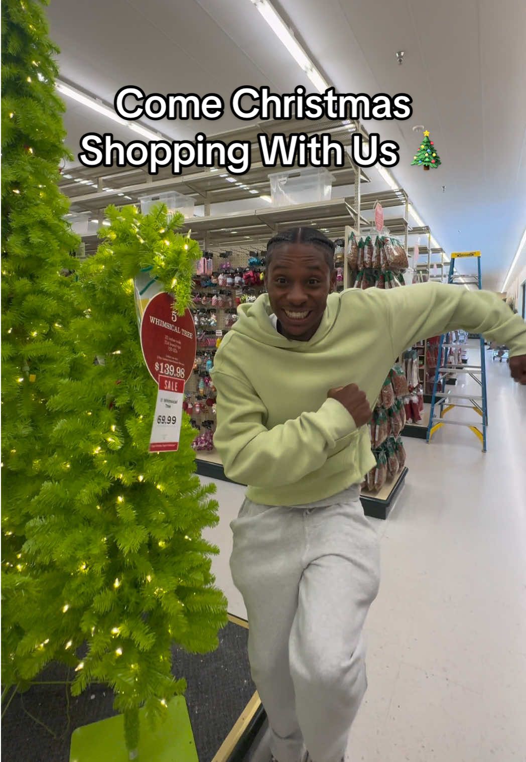 So excited to decorate! 🤍 #desandnaz #couples #relationshipgoals #fyp 