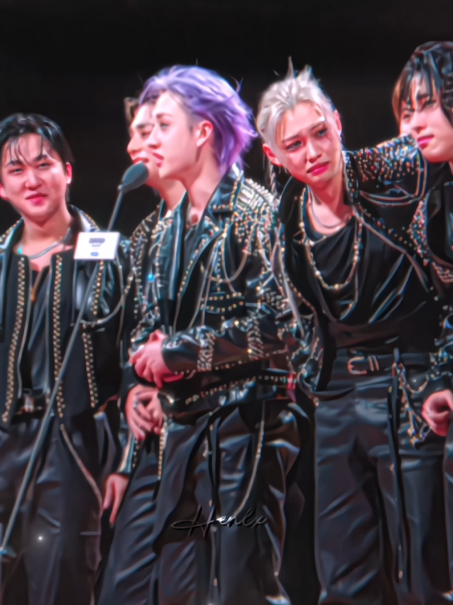 I'm soo proud of them 😭 || Straykids MAMA 2025 || Straykids mama 2025 edit || Straykids aoty deaseng || @Stray Kids @straykids_japan  ~ ~ ~ #straykids#mama2025#viral#edit#kpopfyp 