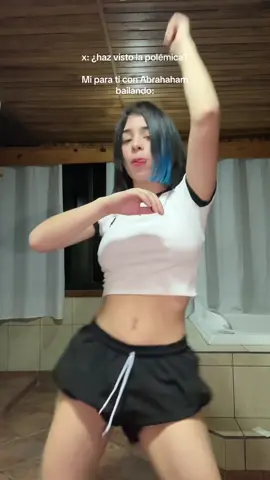 Se los juro que mi para ti está lleno de @Abrahaham KSJDKAJSJ 😭#Viral #foryou #dancer #trend #roblo 