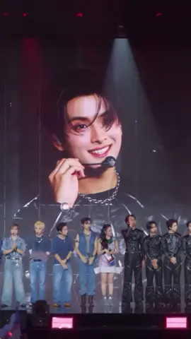 Visual from BUS ขุนพลหล่อเกินพี่ ❤️‍🔥 #TanBinhToanNang #ShowItAllVietnam #BUSbecauseofyouishine #KHUNPOL 