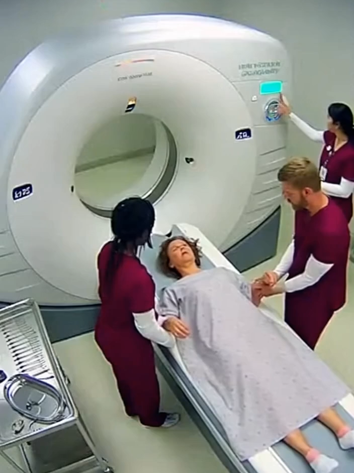 Omg 😱 MRI Machine Incident in the hospital 🏥#hospitalincident #MRIMachineAccident #cctvcamera #sora #hospitalaccidents #creepypastas @truestories0011 @fableforge0011 @mic_verse @night_recruit @myparrot210
