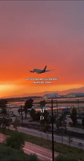 Quasi mai riconosci la felicità mentre stai vivendo. #motivation #mindream #mindset #success #fyp 