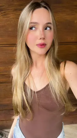 estoy obsesionada con esta canción  😝🔫