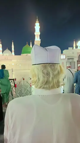 پیر طریقت رہبر شریعت خواجہ خواجگان حضرت خواجہ صوفی محمد بشیر نقشبندی مجددی بانی دربار عالیہ نقشبندیہ مجددیہ غوثیہ محبوب آباد شریف فیصل آباد