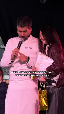 L’amour ça 😌 #lenie #lyon #radioscoop #starac #staracademy 