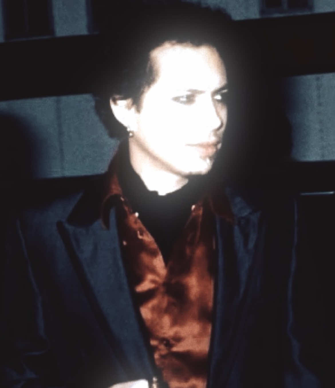 #KIRKHAMMETT ; he’s literally so vampire coded !! charlotte told me to post this guys🤗!! ib/rm; @𝒜⸆⸉ !! #metallica #kirkhammettedit #vspedit #muse @keira ❄︎ @Scar 🌟 @⋆.˚ Yara @charlotte 🩸🔨 @ZOEY⚡️ 