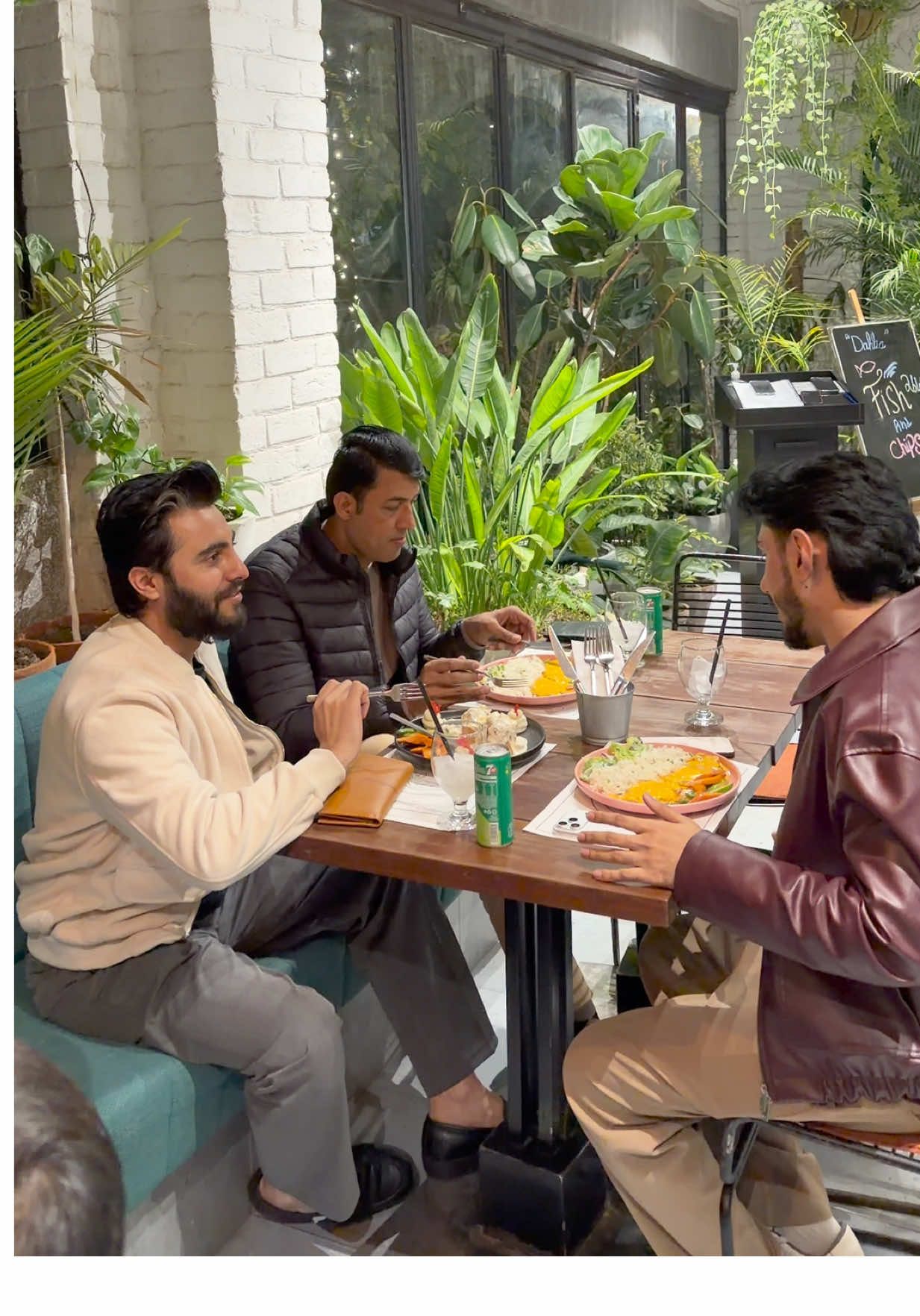 @@khaleeqmarth_1 @Talha Reviews  #foryou #malikrizwan700 #whitening #100k #viral 