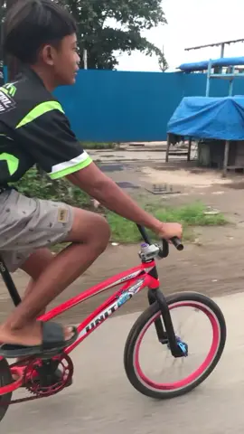 tw pemko #rkggroup #rkgteam #onthelspeedsurabaya #onthelspeedsidoarjo #balapontelsurabaya l