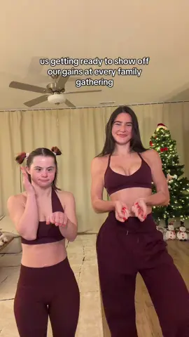 Christmas hates to see us coming 🤪💪 #gymrat #gymcomedy #gymhumor #funny #funnyvideos 