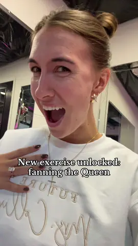 What the sweatshirt says💍