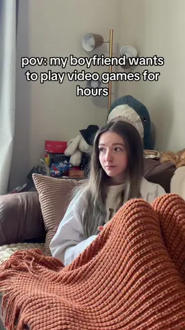 he knows how to get me set up #BookTok #couples #bookobsessed #bookishhumor #booksbooksbooks 