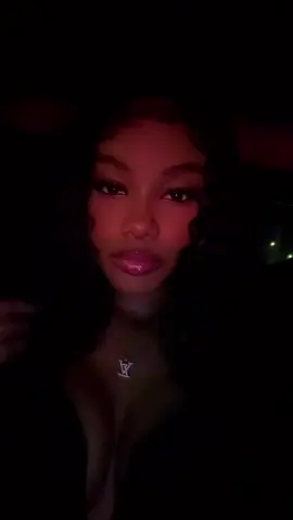 #fypシ゚viral #redlights #prettygirl 