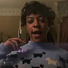 ERICA WAS LITERALLY MOVING LIKE DEXTER LOL #ericasinclair #ericasinclairedit #strangerthings #strangerthingsedit 