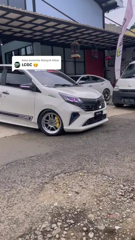 Membalas @Mangcik Akbar  iya iya bang mobil ane murah 😌 #fyp #calyasigramodifikasi #sigra #xybca #soundviral 