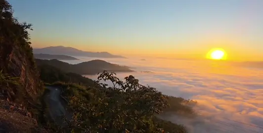 ທະເລມອກ⛅️ #ທໍາມะຊາດບ້ານເຮົາ🌿🏞 #ເມືອງຍອດອູ♡ແຂວງຜົ້ງສາລີ #tiktok #ຟິດດດດ✨ 