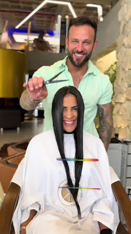 Se essa transformação te inspirou, me segue. Amanhã tem outra ainda mais absurda. 🔥😍 #cabelocurto #hairtransformation #hair #cortemoderno #visagismo  