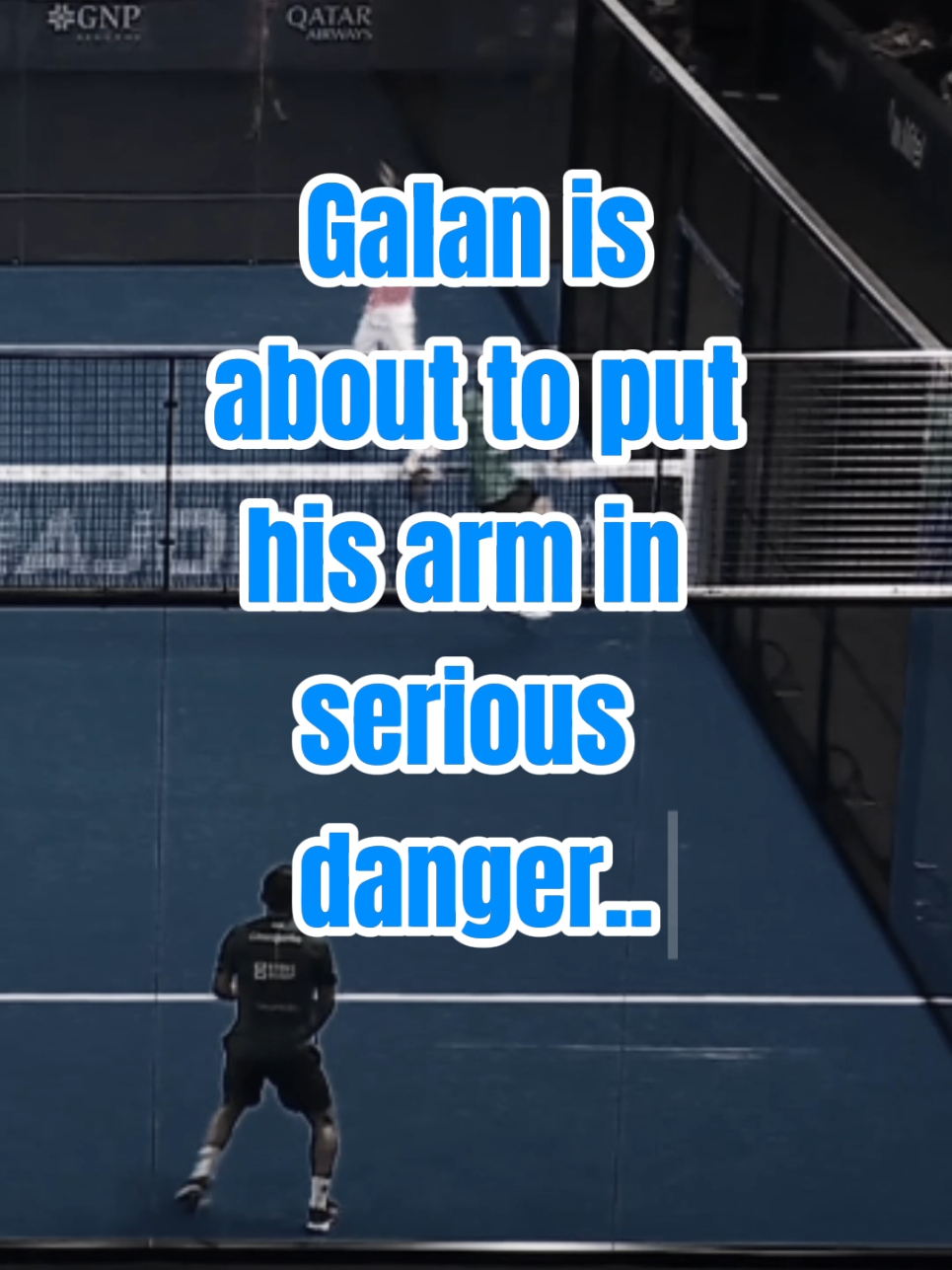 OH MY GOD THST WAS CLOSE! 😱😱😱 -- Follow us for everything happening in the world of padel! 🔥🎾 -- #Padel #padelmania #padeladdict #LeoAugsburger #JuanLebron 