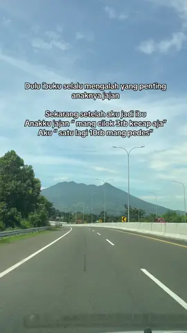 #momlife #lewatberanda #anak #mommy #jajan 