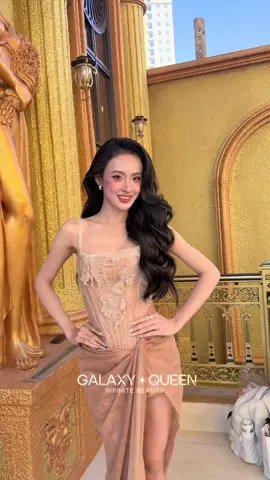 Á Khôi 1 Đại Học Văn Lang - Lê Thảo Linh xuất hiện vô cùng nổi bật, được dự đoán là một thí sinh có tiềm năng năm nay! #missworld #missworldvietnam #GalaxyQueen #TheOne_GalaxyQueen #vanglanguniversity 