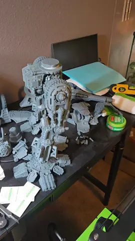#warhammer40k #warlordtitan #3dprinting #thebiggest #thelargest  much thanks to @RHopkins77 for the info!!!